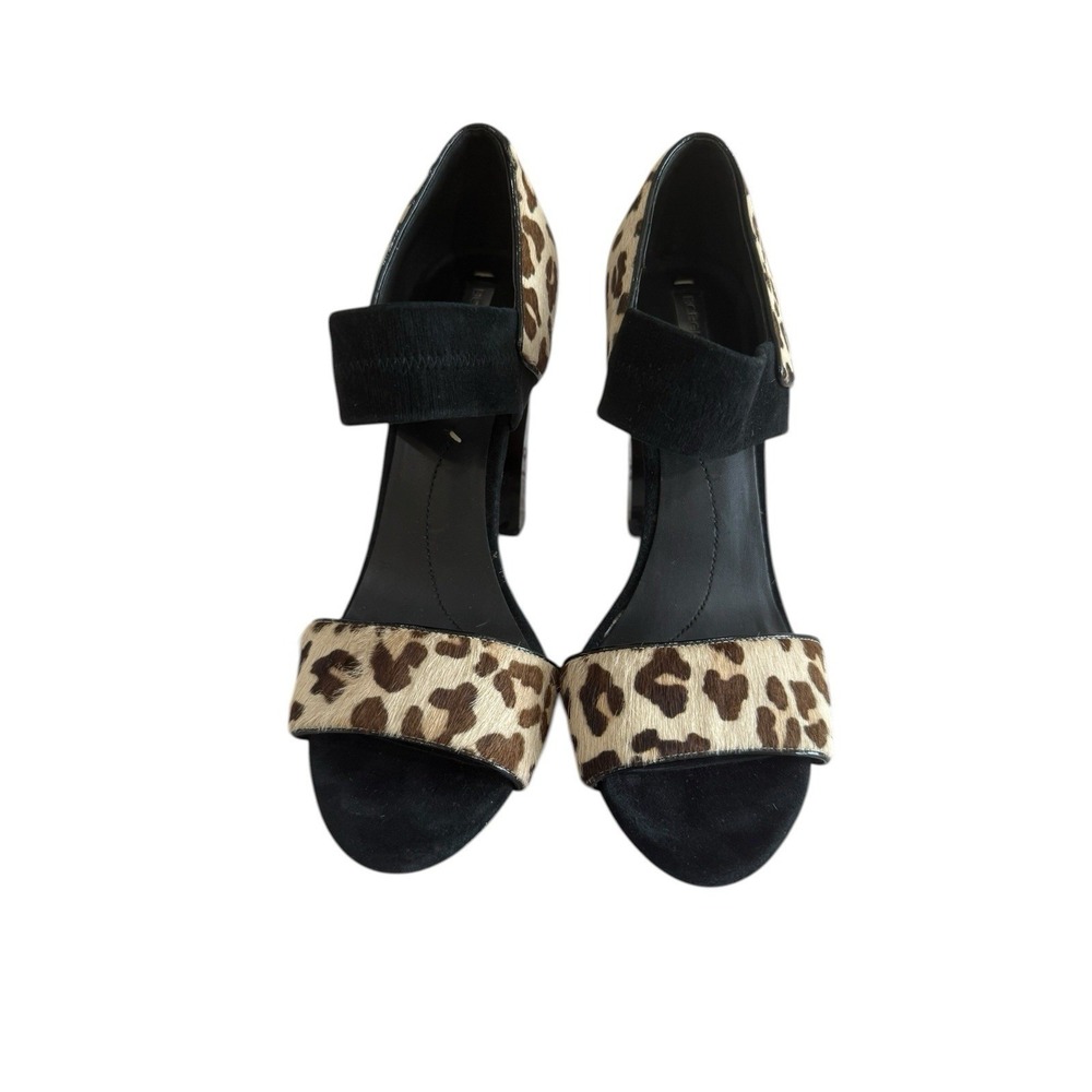 BCBGMAXAZRIA Block Heel Sandals Women 8 Leopard Print Excellent Calf Hair Suede